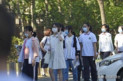 天津学生爆料人被抓视频,天津学生爆料人被捕事件引发关注  第1张